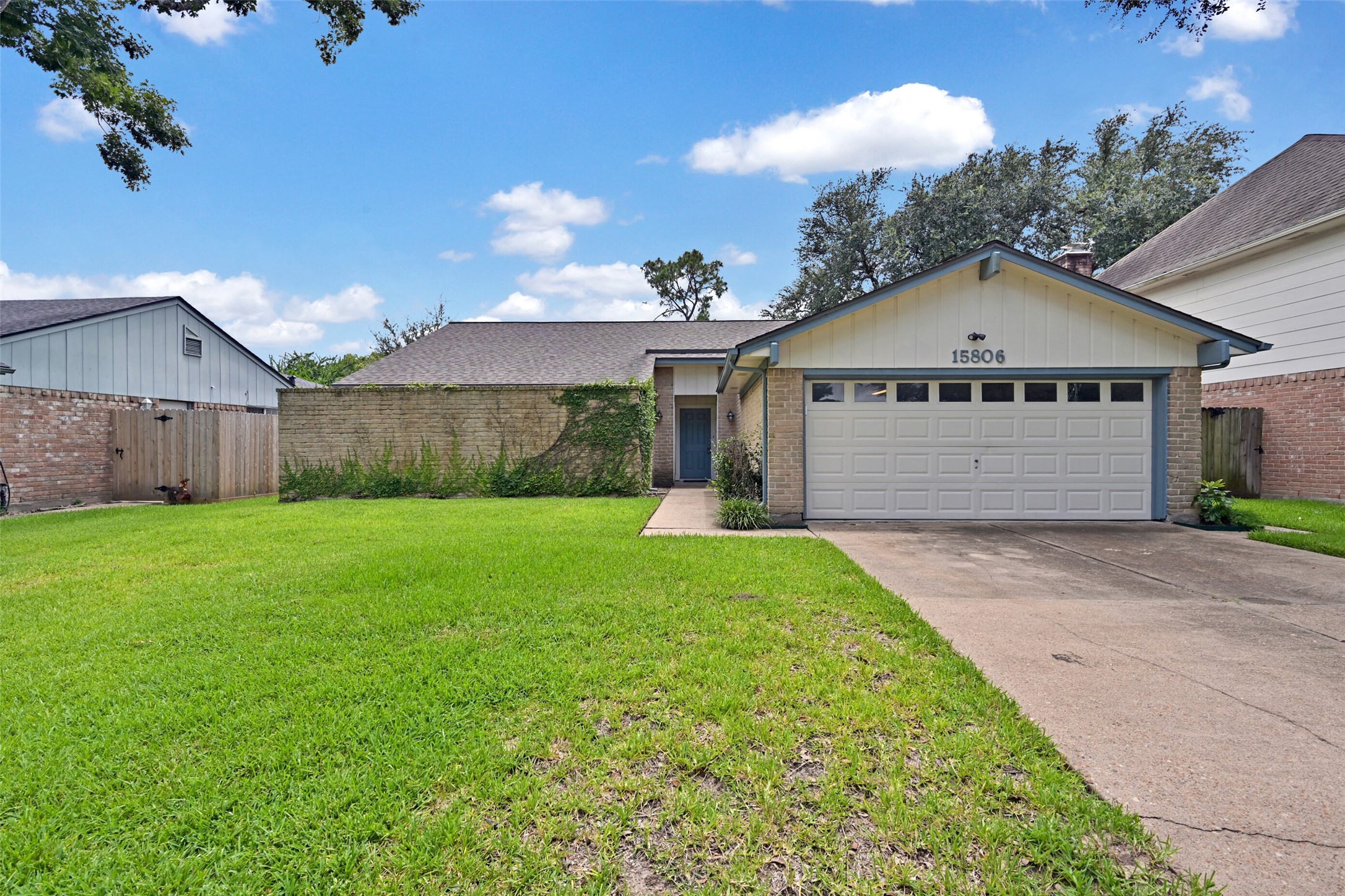 15806 Cavendish Drive Houston TX 77059