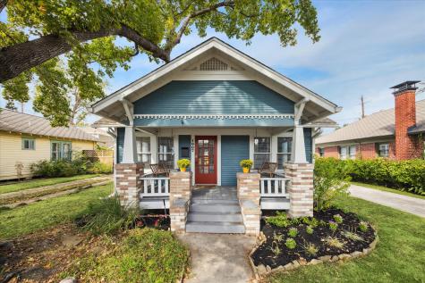 1007 W Cottage Street Houston TX 77009