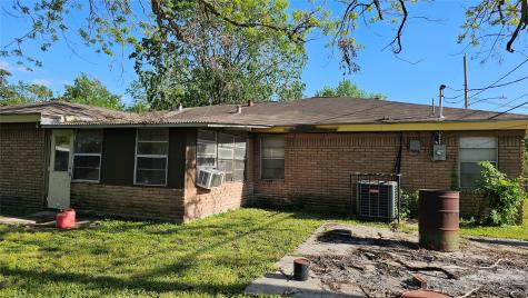872 Lovers Lane Houston TX 77091