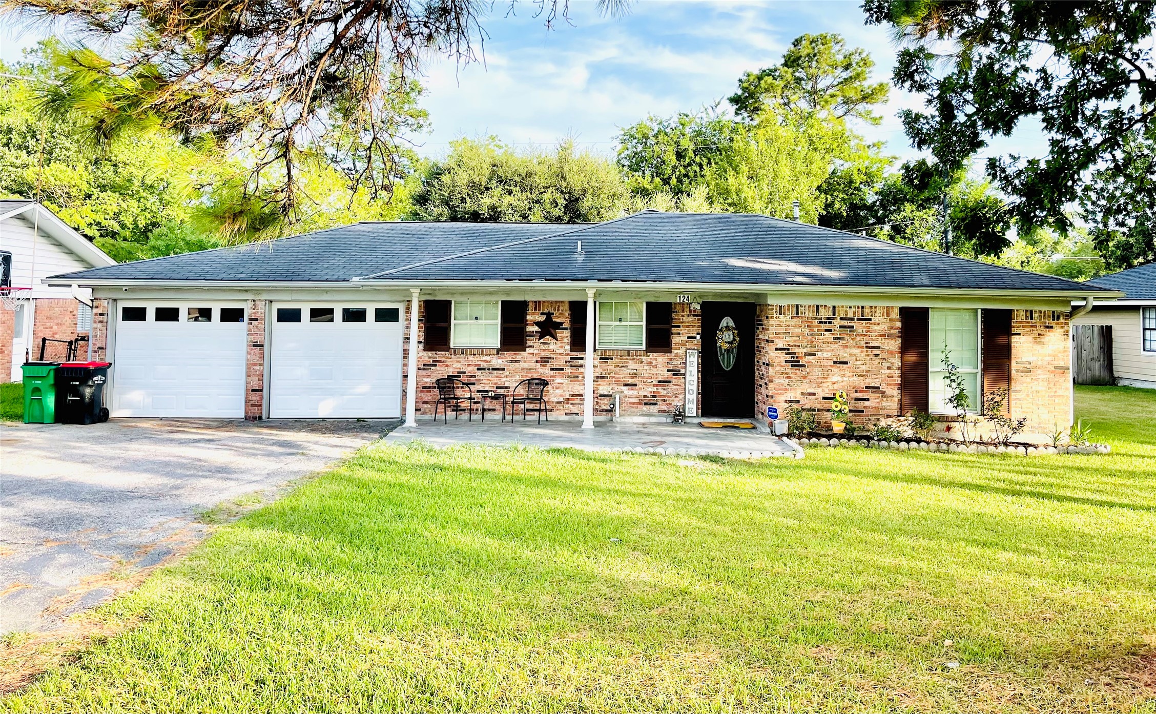 124 Honeysuckle Drive Baytown TX 77520