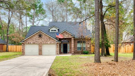 818 Weeping Willow Way Magnolia TX 77354