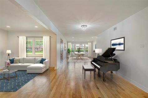 4605 Evergreen Street Bellaire TX 77401