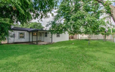 10309 Wiggins Street Houston TX 77029