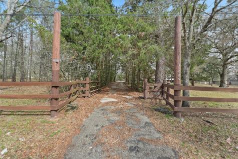 31926 Dobbin Huffsmith Road Magnolia TX 77354