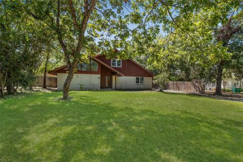 115 Conroe Drive Conroe TX 77301