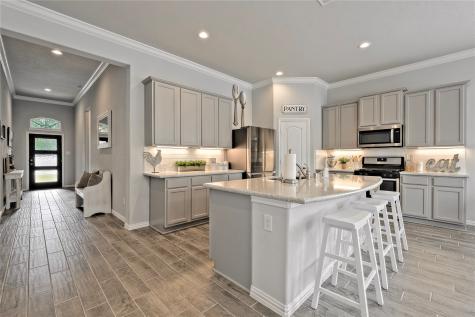 676 W Linnwood Drive New Caney TX 77357