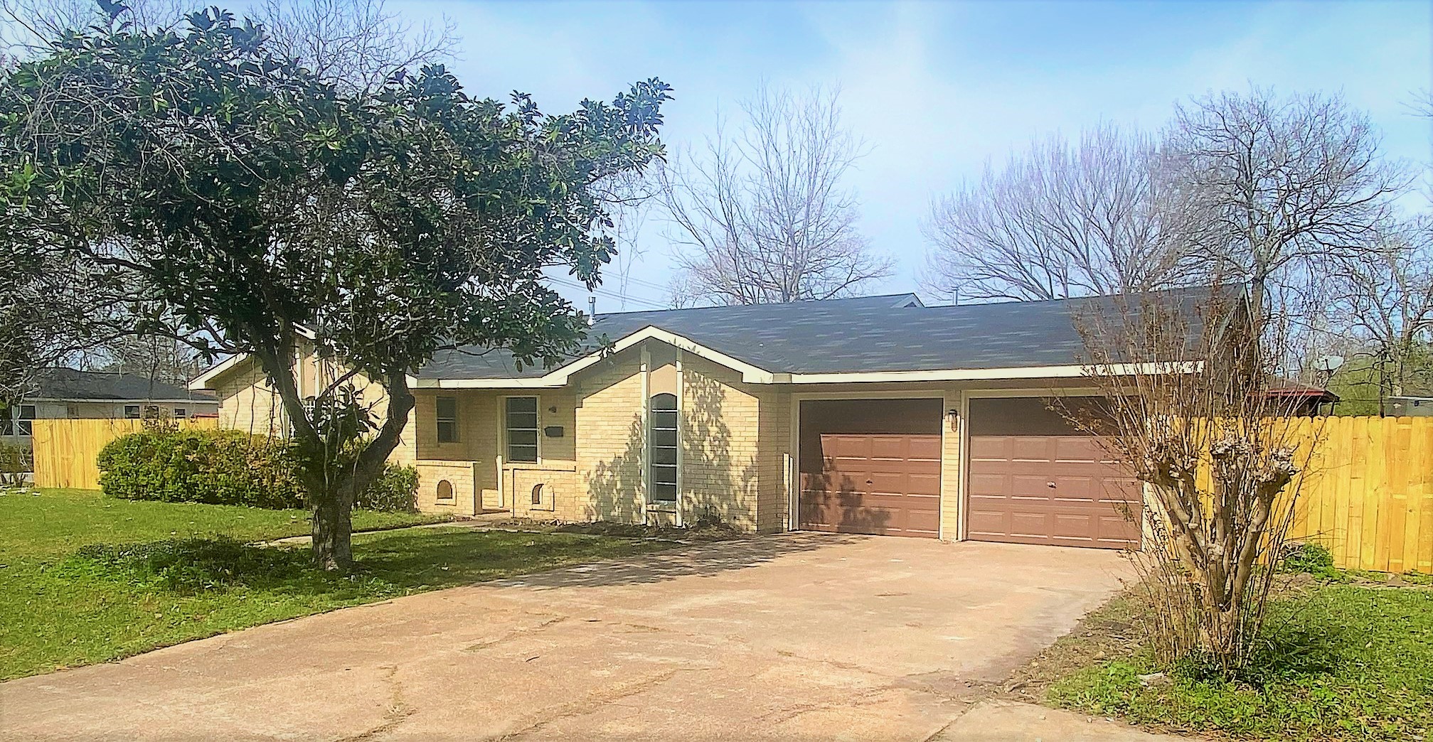 3505 Sparrow Street Houston TX 77051