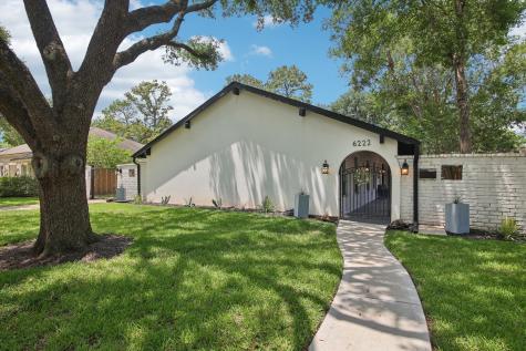 6222 Queensloch Drive Houston TX 77096