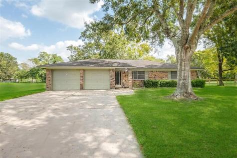 849 S Anderson Street Angleton TX 77515