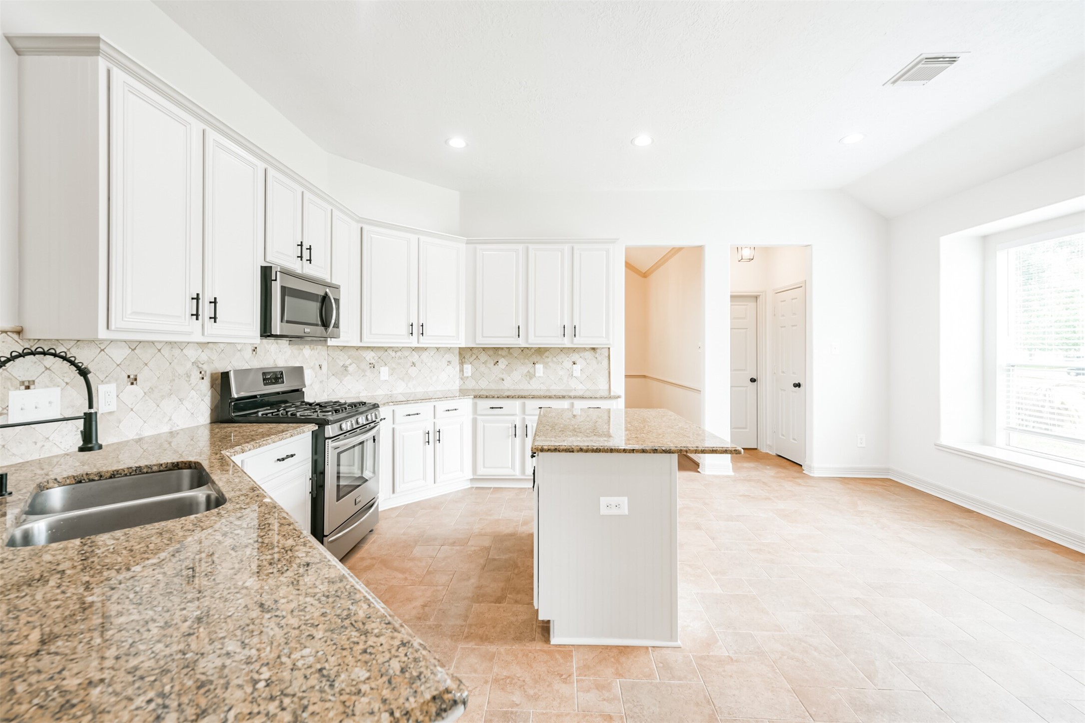 3214 Southmere Lane Pearland TX 77584