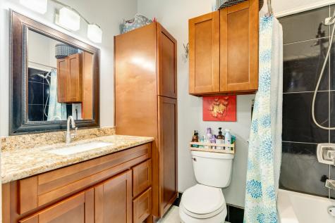 1625 Avenue M 1/2 Galveston TX 77550