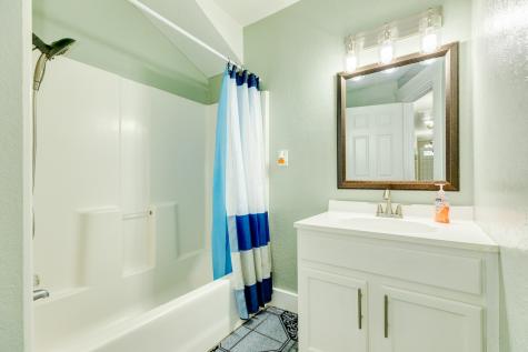 1625 Avenue M 1/2 Galveston TX 77550