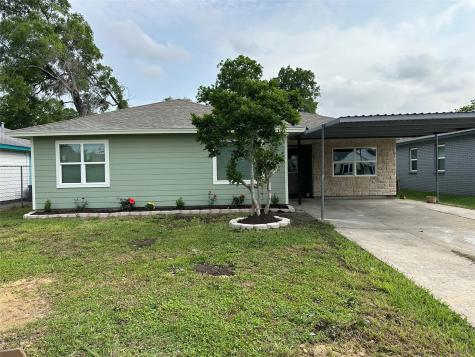2514 15th Street Galena Park TX 77547