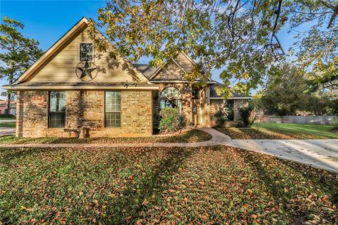10738 Twin Circles Drive Montgomery TX 77356