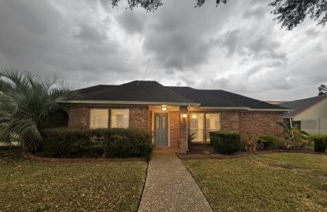 6707 Las Brisas Drive Houston TX 77083