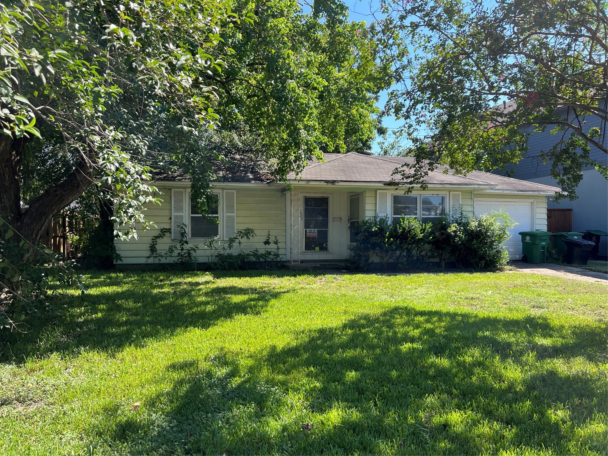 1807 Woodcrest Drive Houston TX 77018