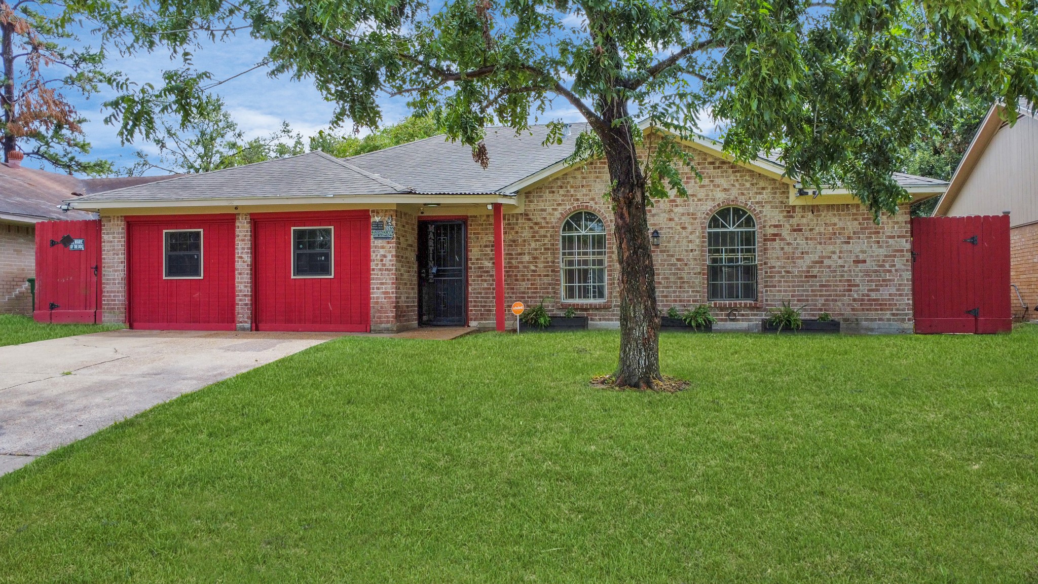 10922 Dunvegan Way Houston TX 77013