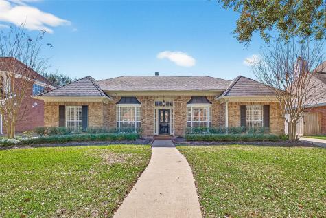 4422 Jamaica Drive Sugar Land TX 77479