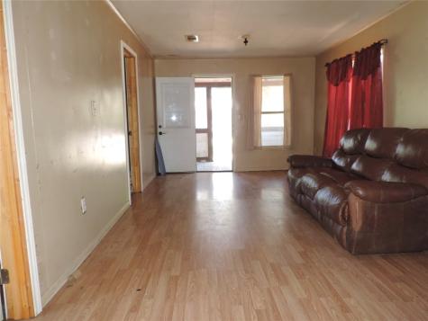 127 S Fenner Avenue Cleveland TX 77327