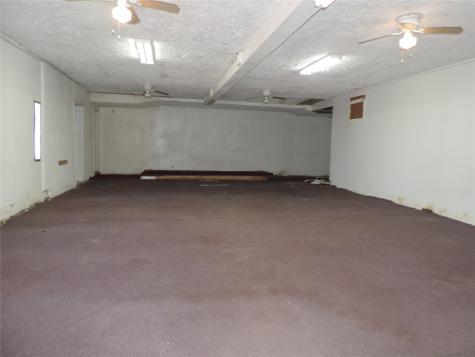 127 S Fenner Avenue Cleveland TX 77327