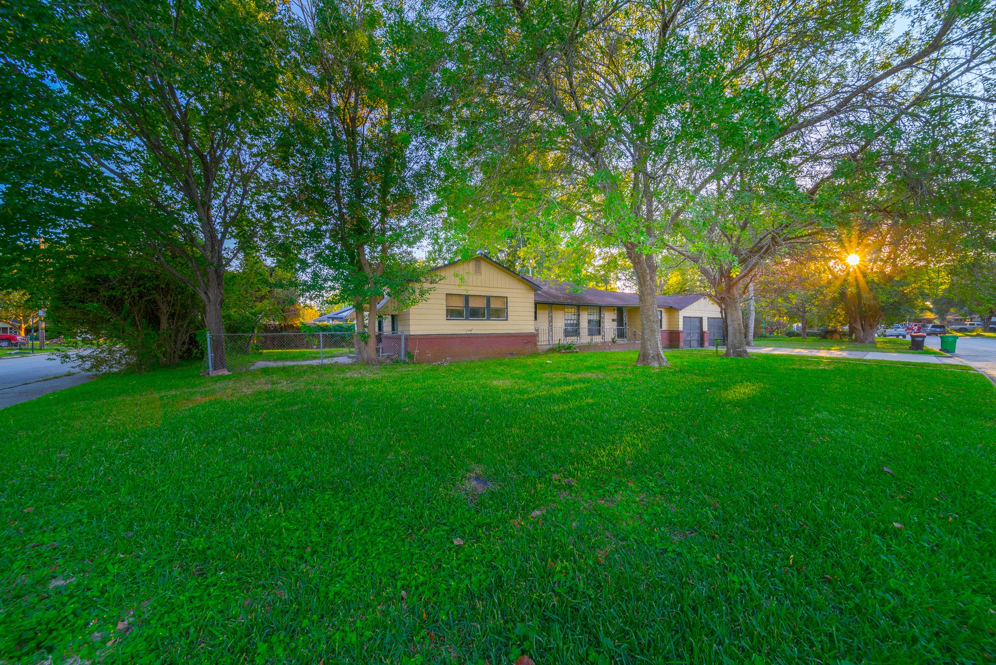 900 Parkway Street Baytown TX 77520