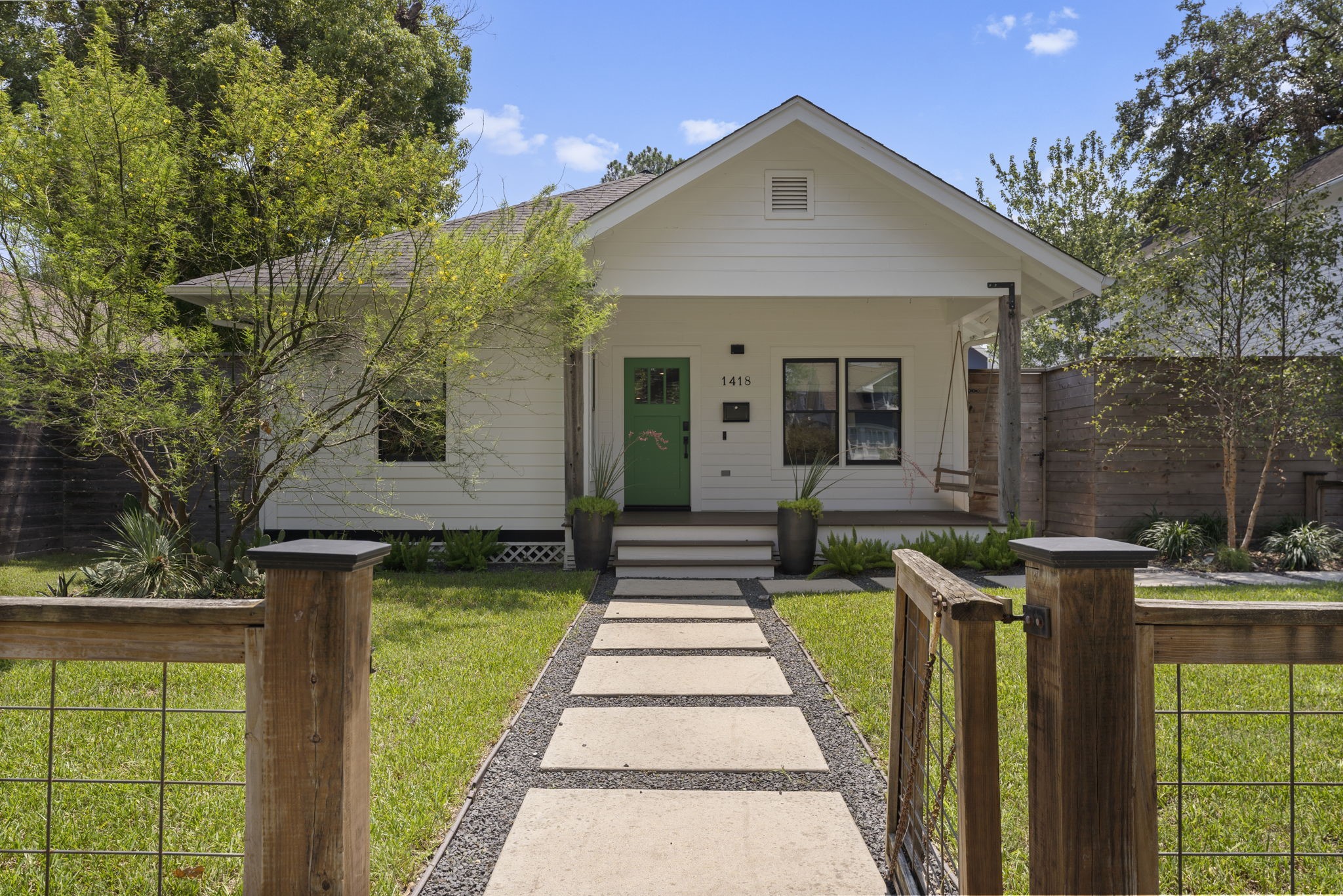 1418 Ashland Street Houston TX 77008