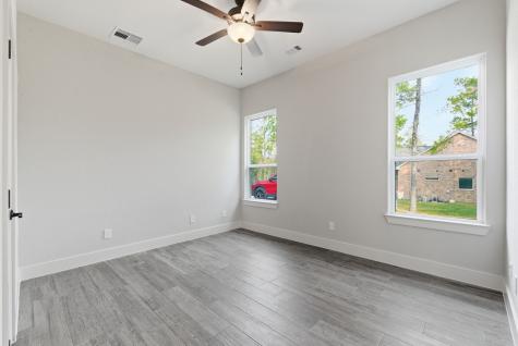 240 Grand View Huntsville TX 77340