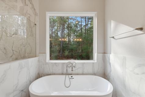 240 Grand View Huntsville TX 77340