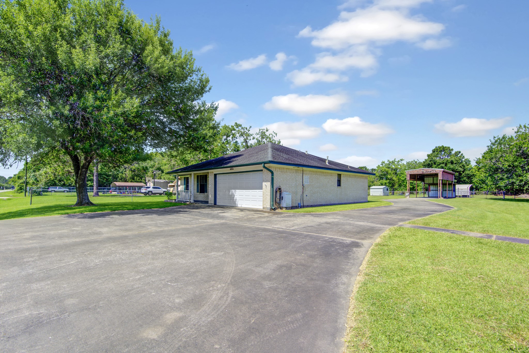 6326 Avenue B Santa Fe TX 77510