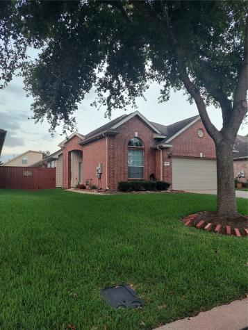 1309 Palermo Drive Pearland TX 77581