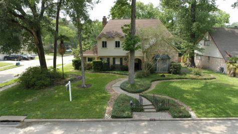 1014 Suwanee Lane Houston TX 77090