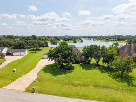 20318 Stone Lake Circle Tomball TX 77377