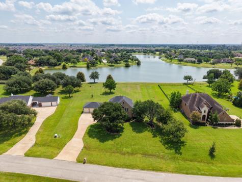 20318 Stone Lake Circle Tomball TX 77377