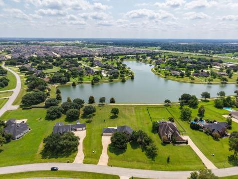 20318 Stone Lake Circle Tomball TX 77377