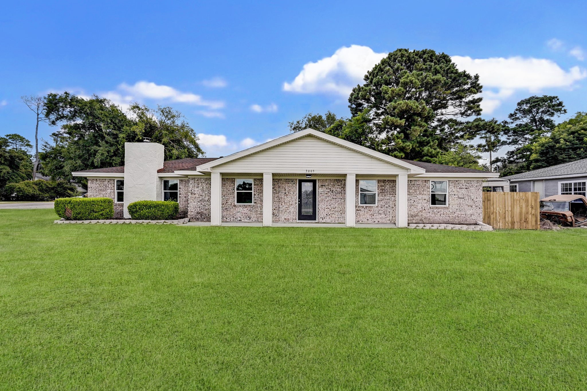 3003 Spurlock Road Nederland TX 77627