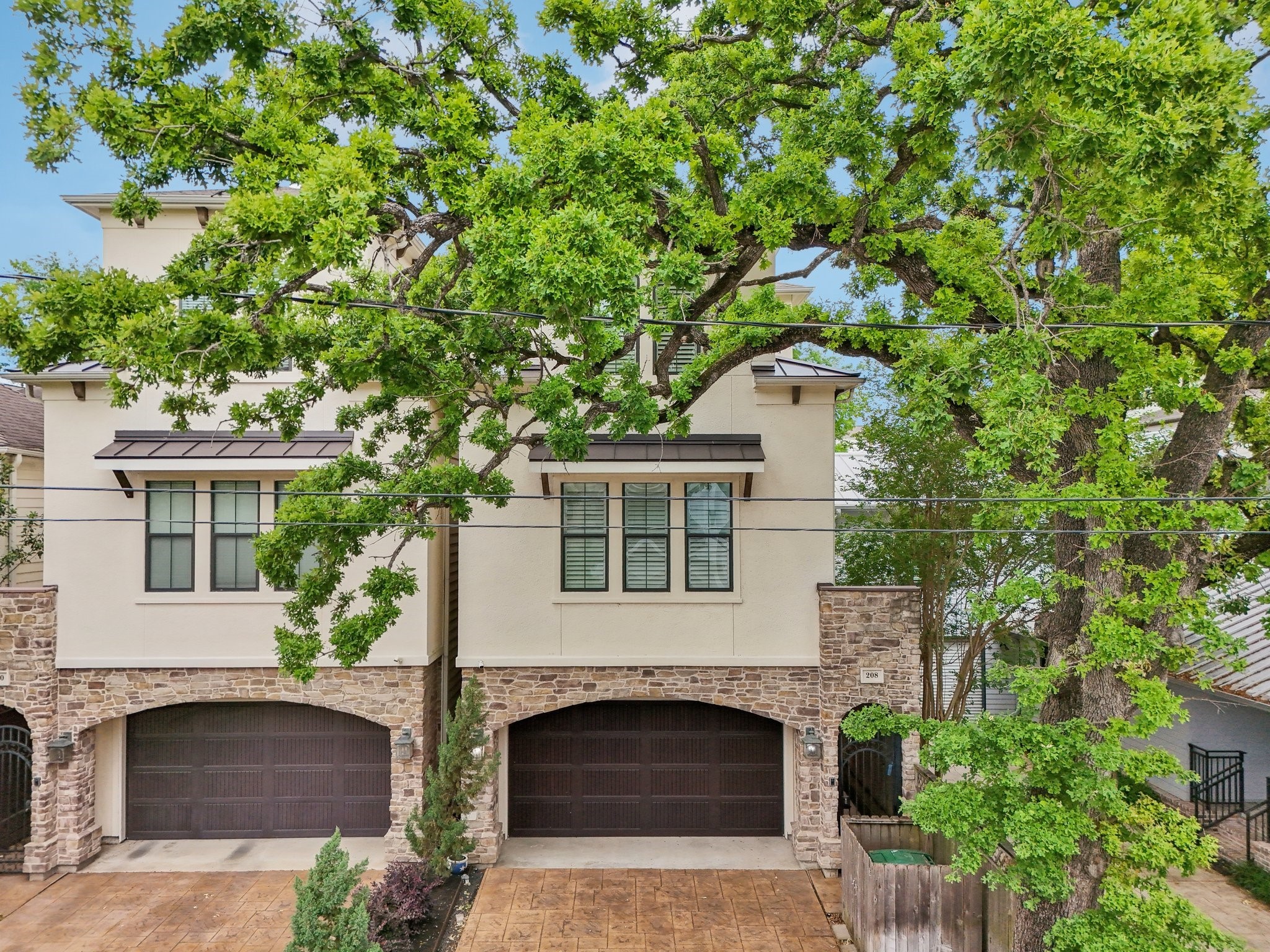208 Birdsall Street Houston TX 77007