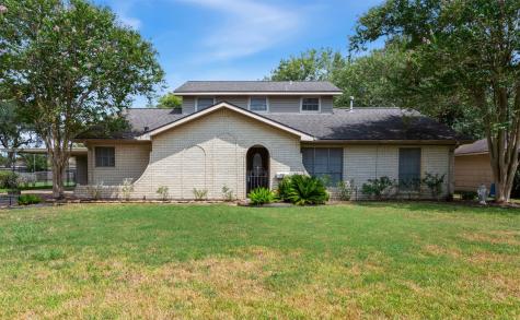 1813 Allen Street Rosenberg TX 77471