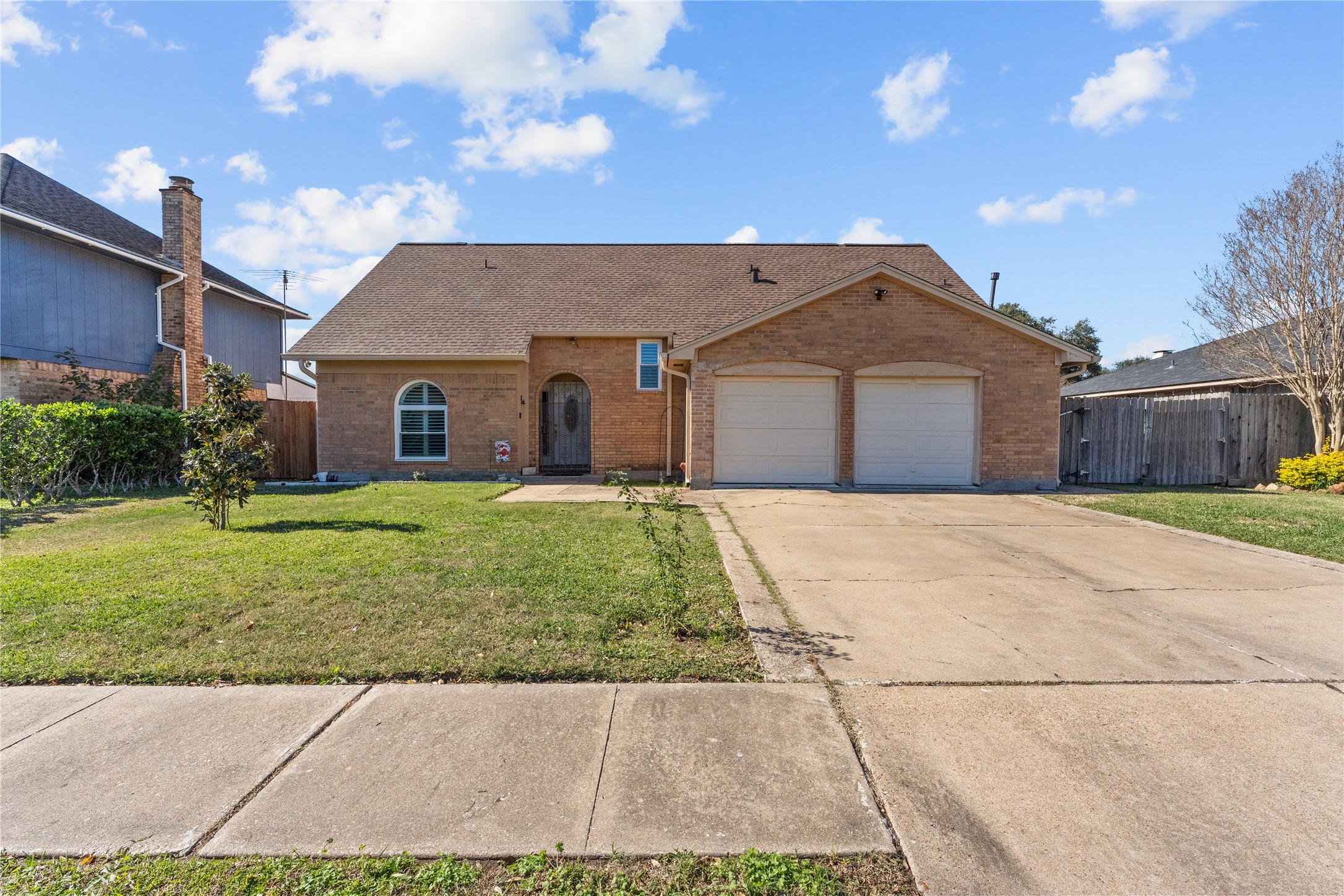 3938 Willowview Drive Pasadena TX 77504