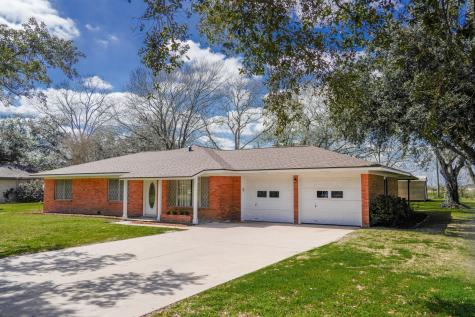 1707 Michael Street El Campo TX 77437
