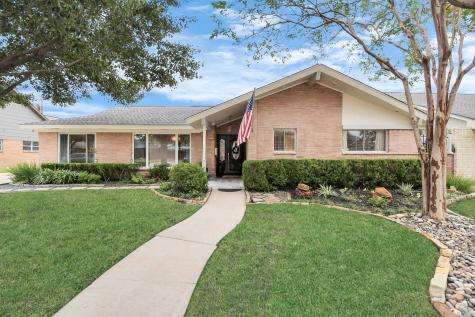 4110 Breakwood Drive Houston TX 77025