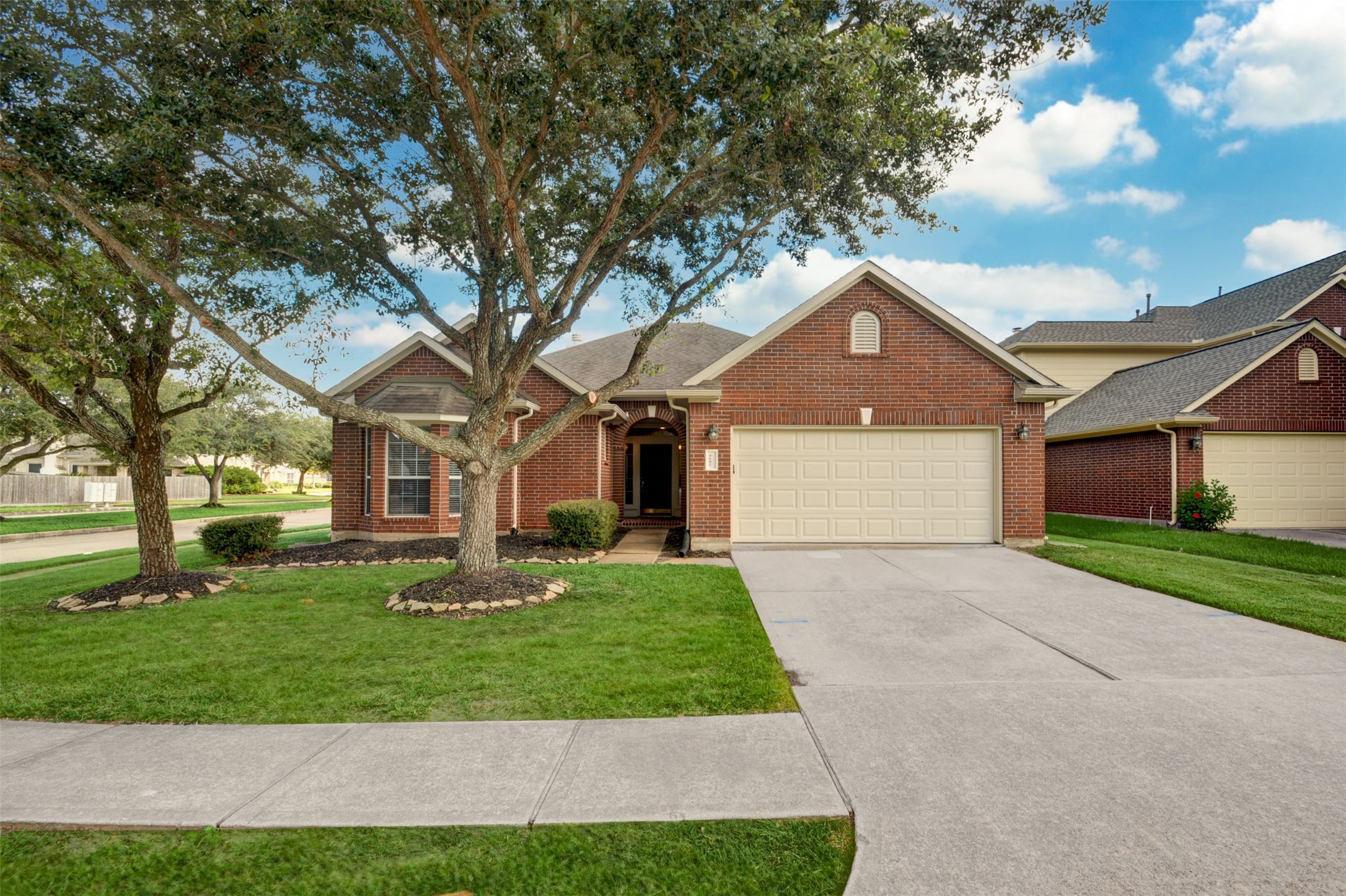 4607 Sebastopol Drive Pearland TX 77584