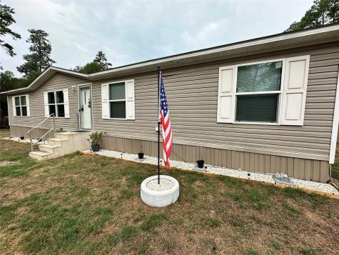 701 Oak Street Colmesneil TX 75938