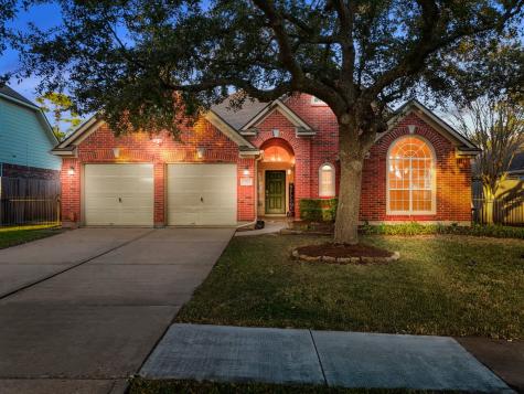 13523 Heron Field Court Houston TX 77059