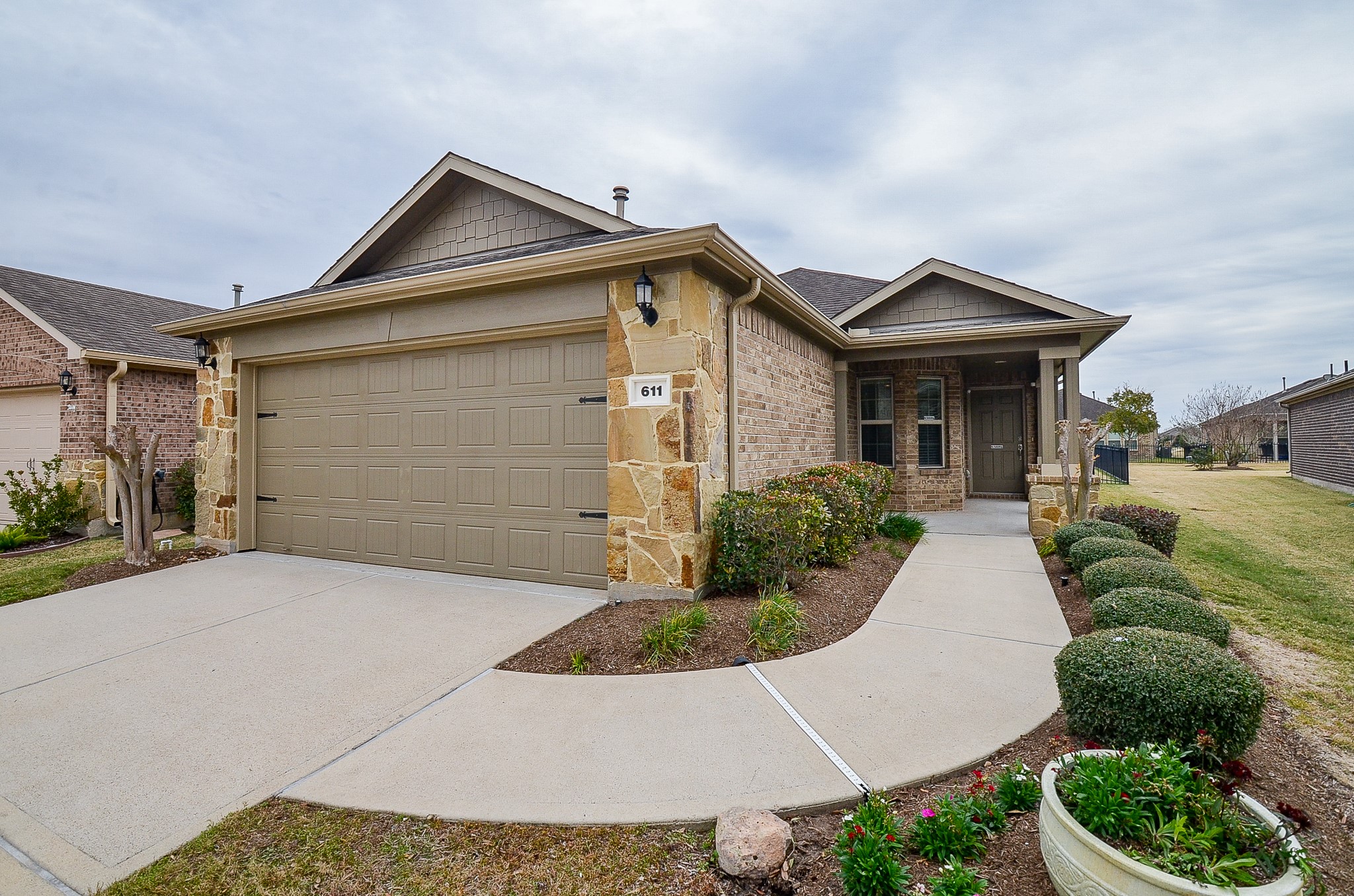 611 Shoreside Drive Richmond TX 77469