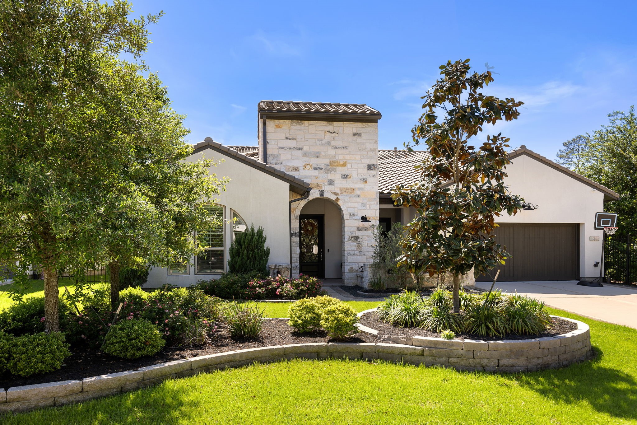 27 Dawning Flower Drive Tomball TX 77375