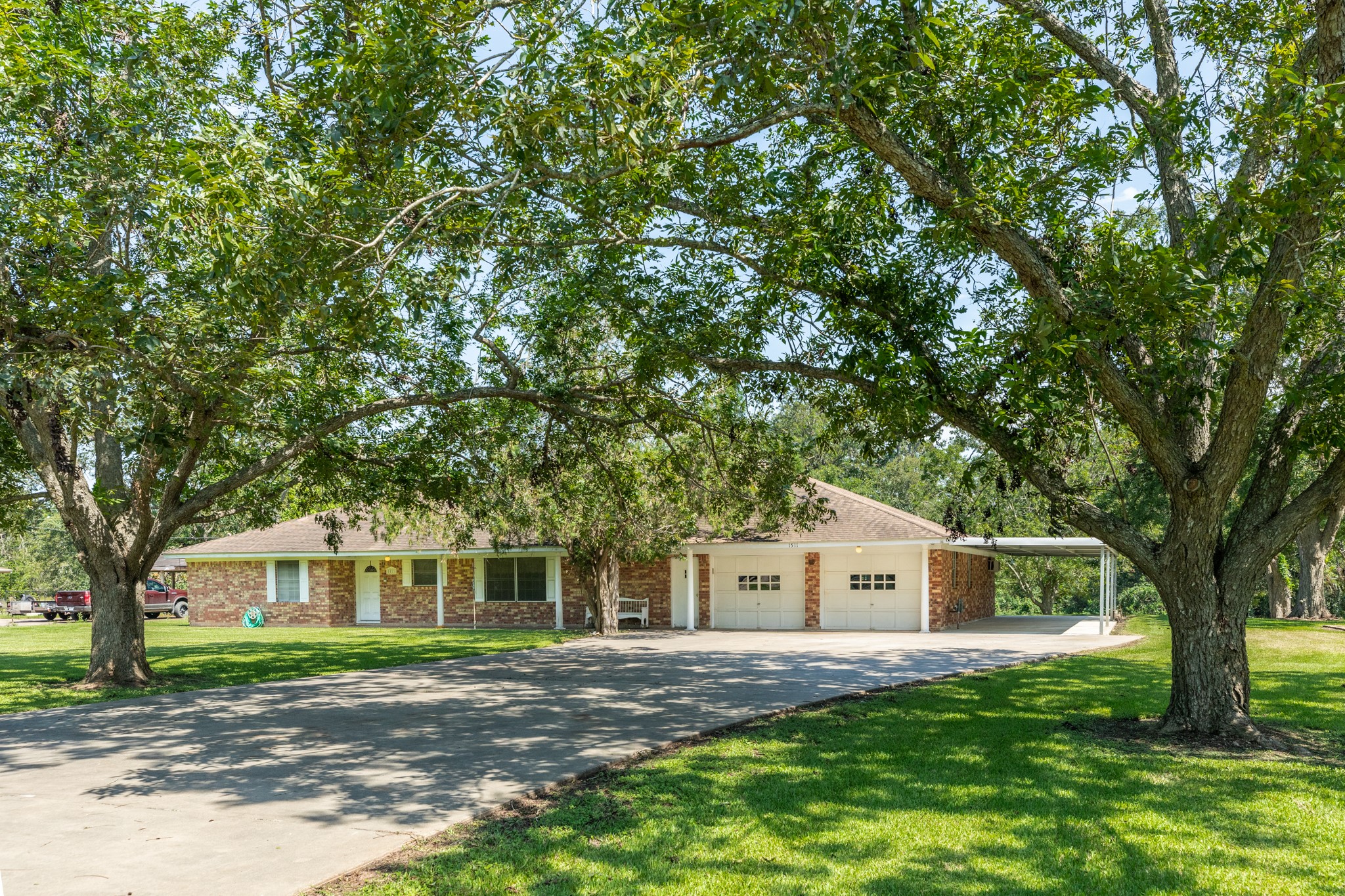 1511 Kay Street Clute TX 77531