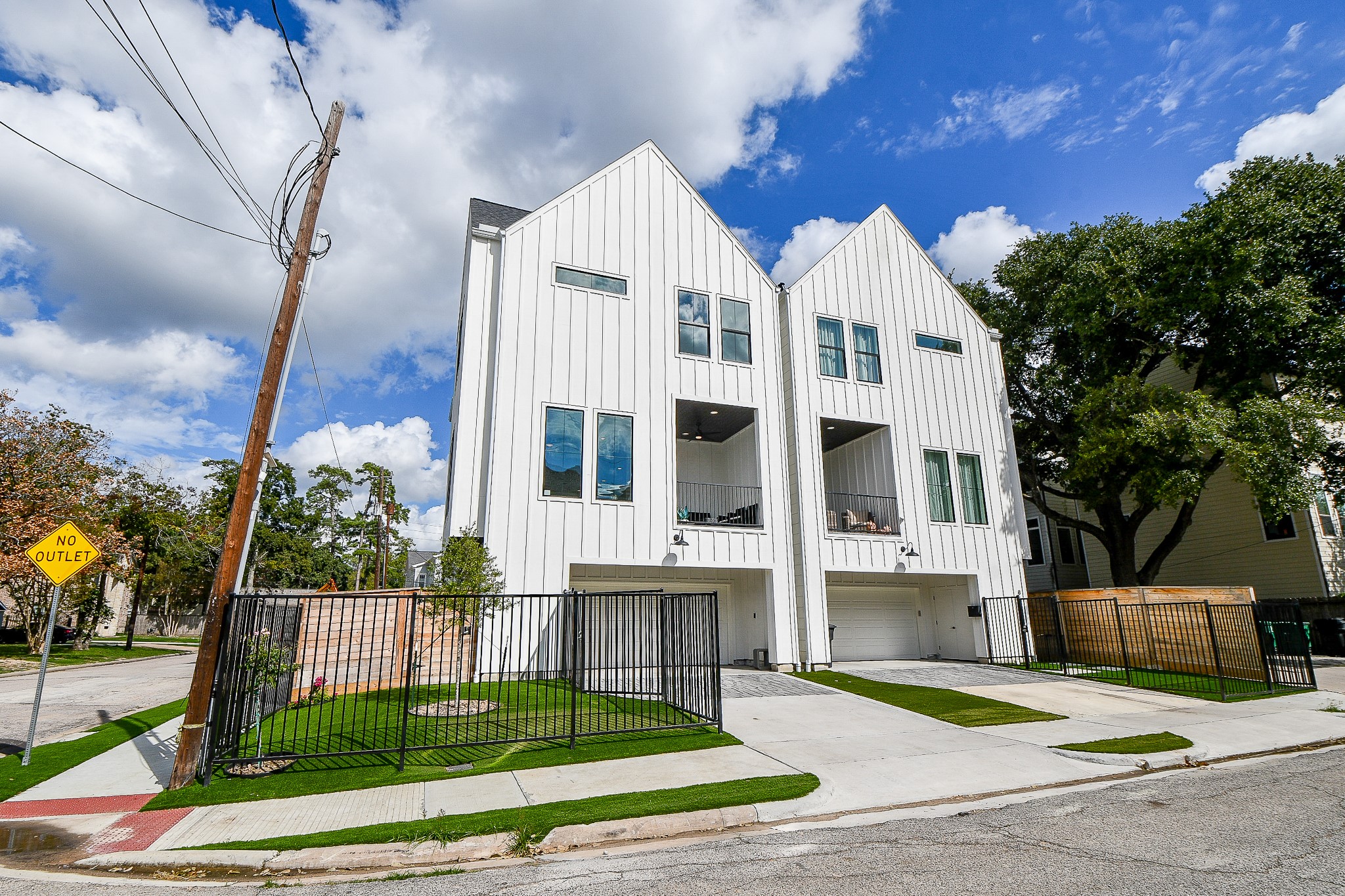 818 Fisher Street Houston TX 77018