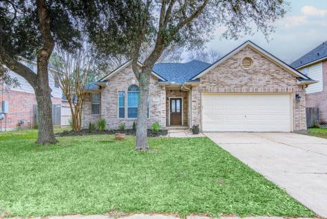 2024 Saint Edmunds Crossing Dickinson TX 77539