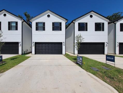 7961 Birmingham Street Houston TX 77028