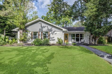 10810 Burdine Street Houston TX 77096